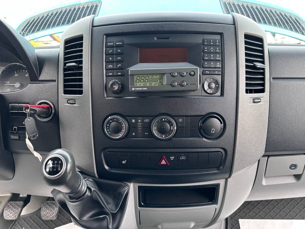 Mercedes-Benz Sprinter 2015