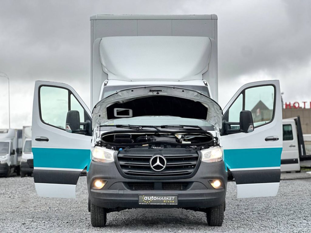Mercedes-Benz Sprinter 2021