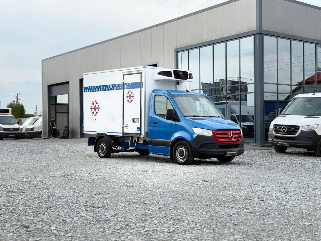 Mercedes-Benz Sprinter 2021