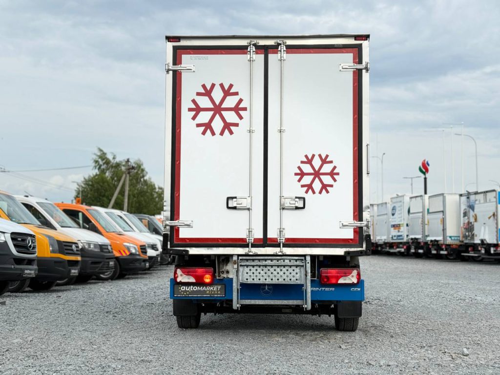 Mercedes-Benz Sprinter 2021