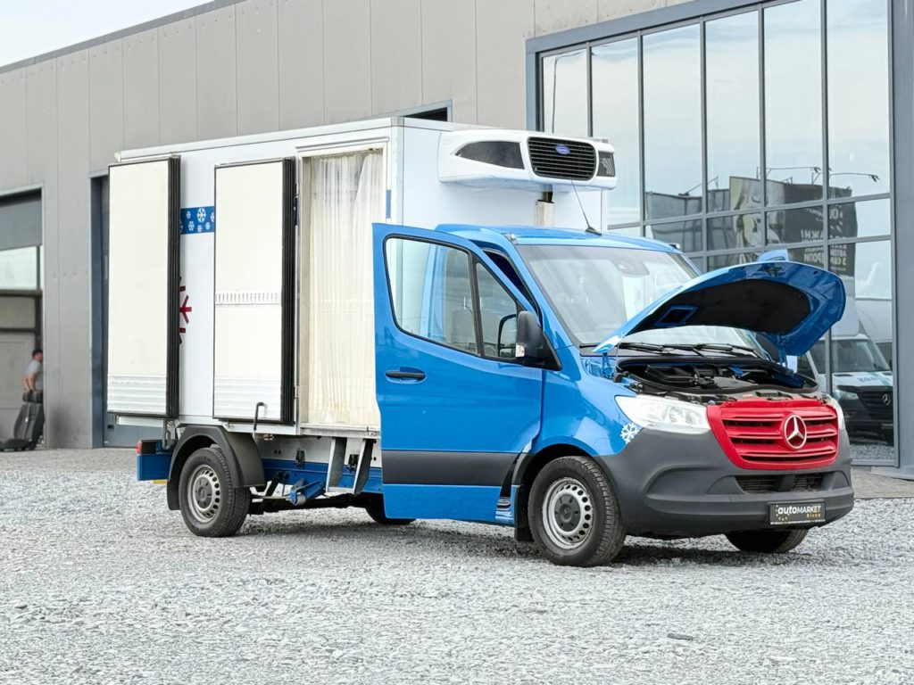 Mercedes-Benz Sprinter 2021