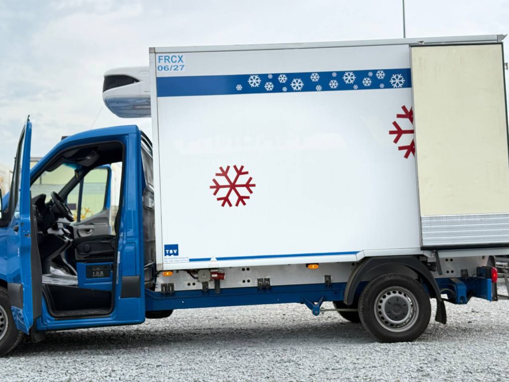 Mercedes-Benz Sprinter 2021
