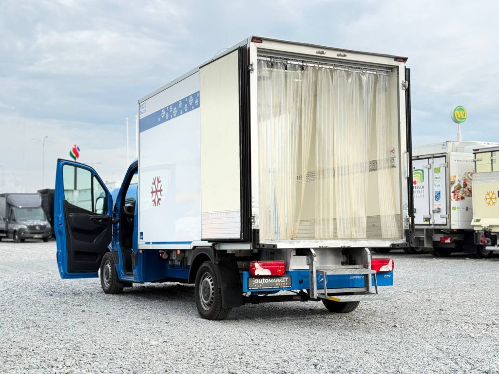 Mercedes-Benz Sprinter 2021