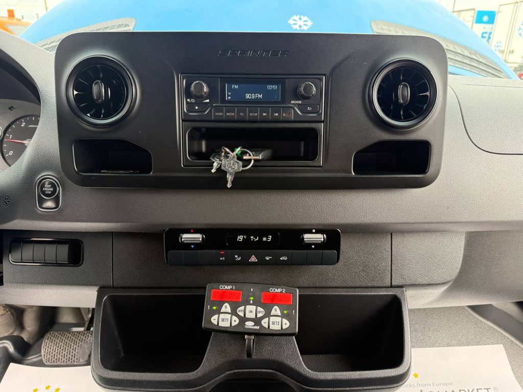 Mercedes-Benz Sprinter 2021
