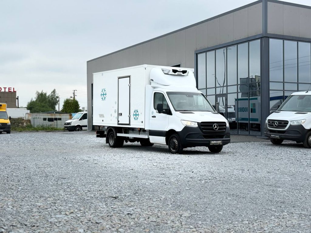 Mercedes-Benz Sprinter 2021