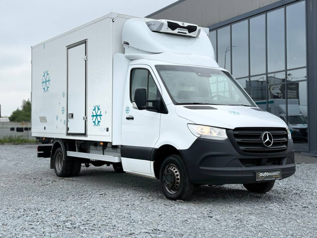 Mercedes-Benz Sprinter 2021