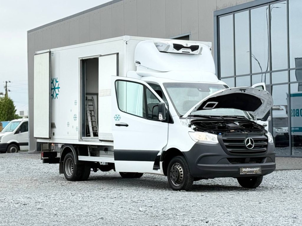 Mercedes-Benz Sprinter 2021