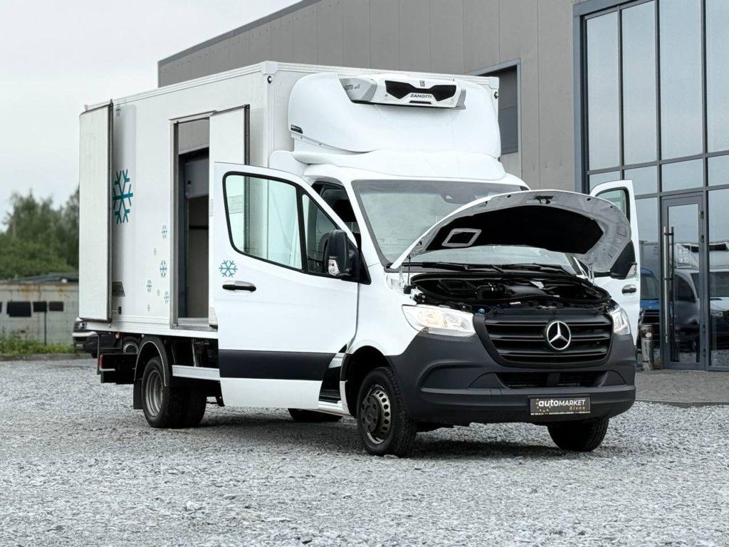 Mercedes-Benz Sprinter 2021