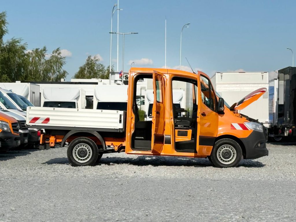 Mercedes-Benz Sprinter 2021