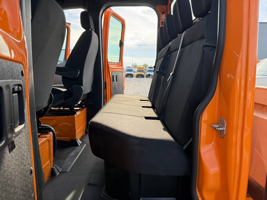 Mercedes-Benz Sprinter 2021