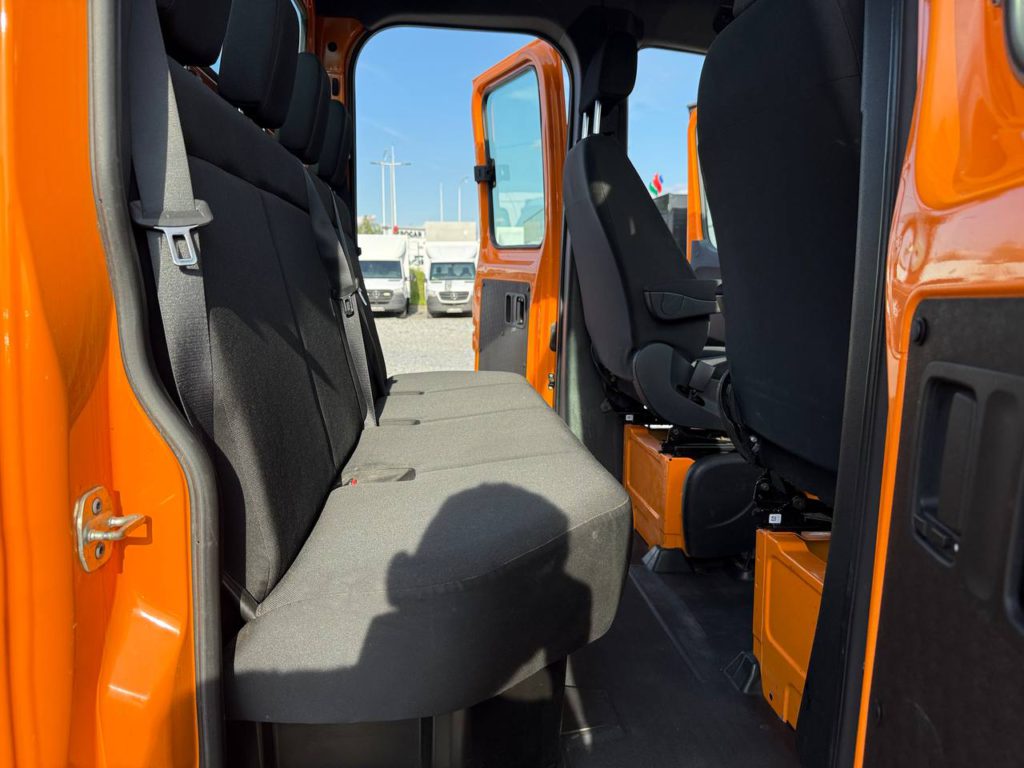 Mercedes-Benz Sprinter 2021