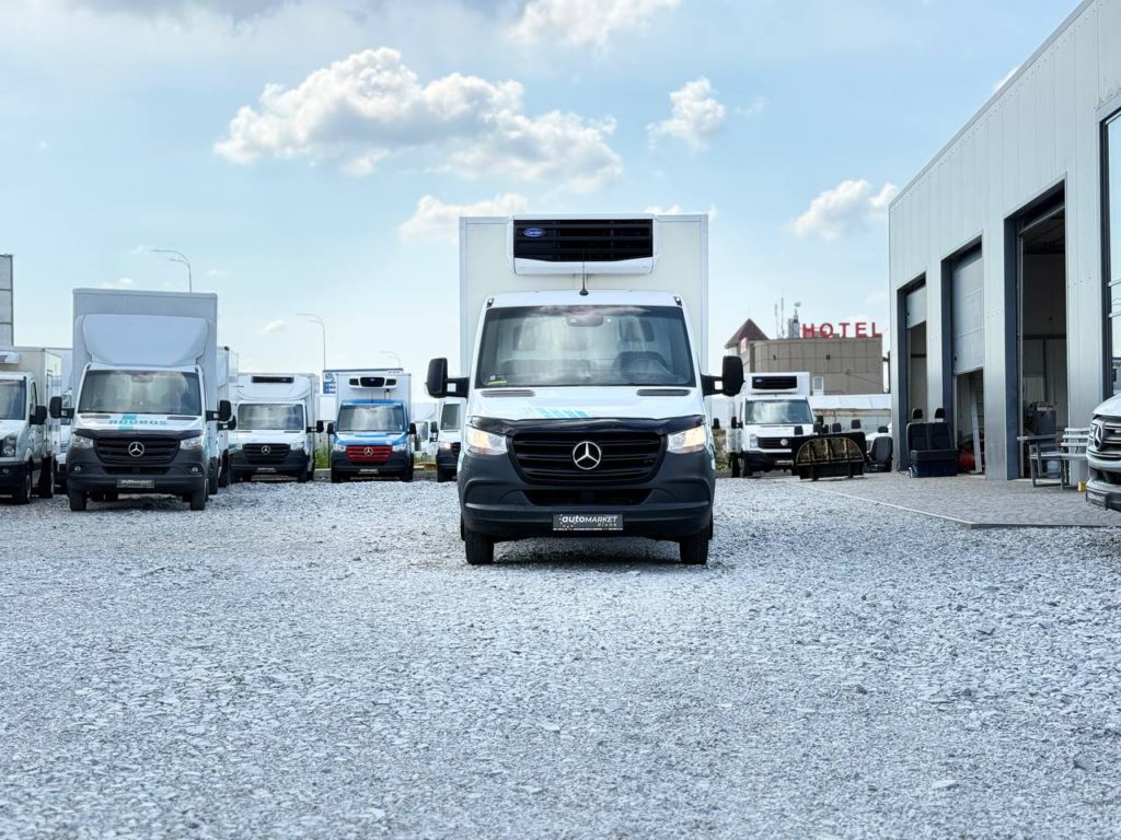 Mercedes-Benz Sprinter 2021