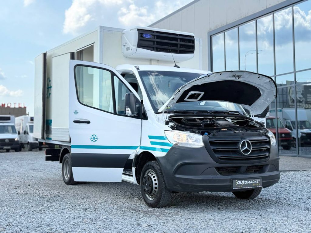 Mercedes-Benz Sprinter 2021