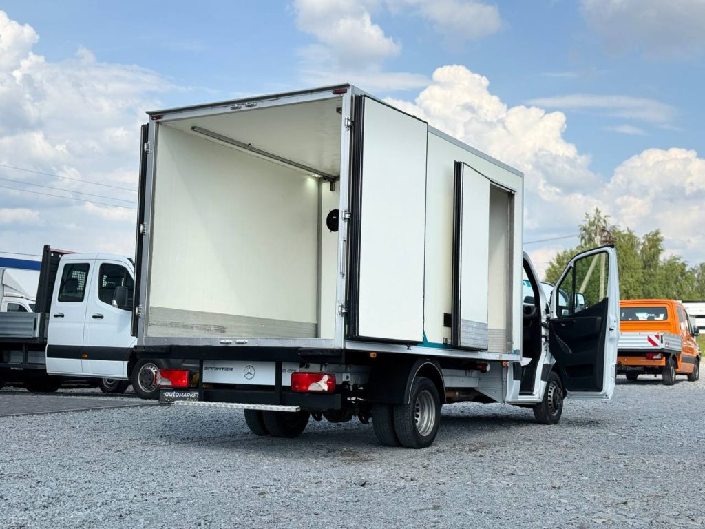 Mercedes-Benz Sprinter 2021