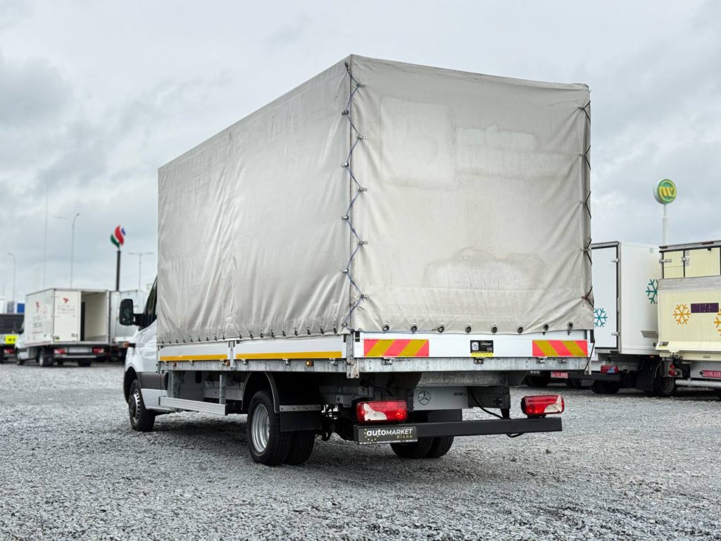 Mercedes-Benz Sprinter 2022