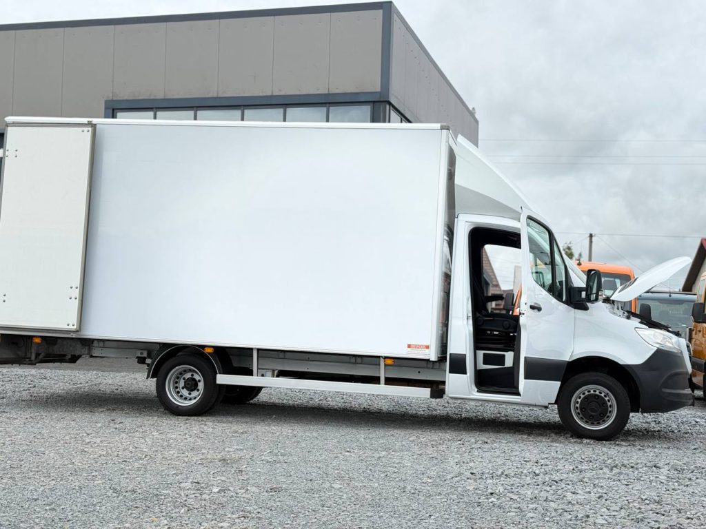 Mercedes-Benz Sprinter 2022