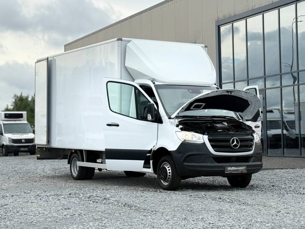 Mercedes-Benz Sprinter 2022