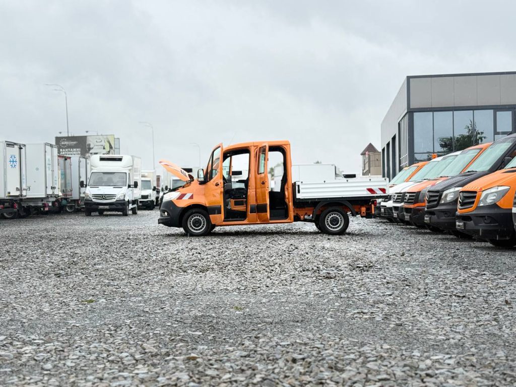 Mercedes-Benz Sprinter 2021