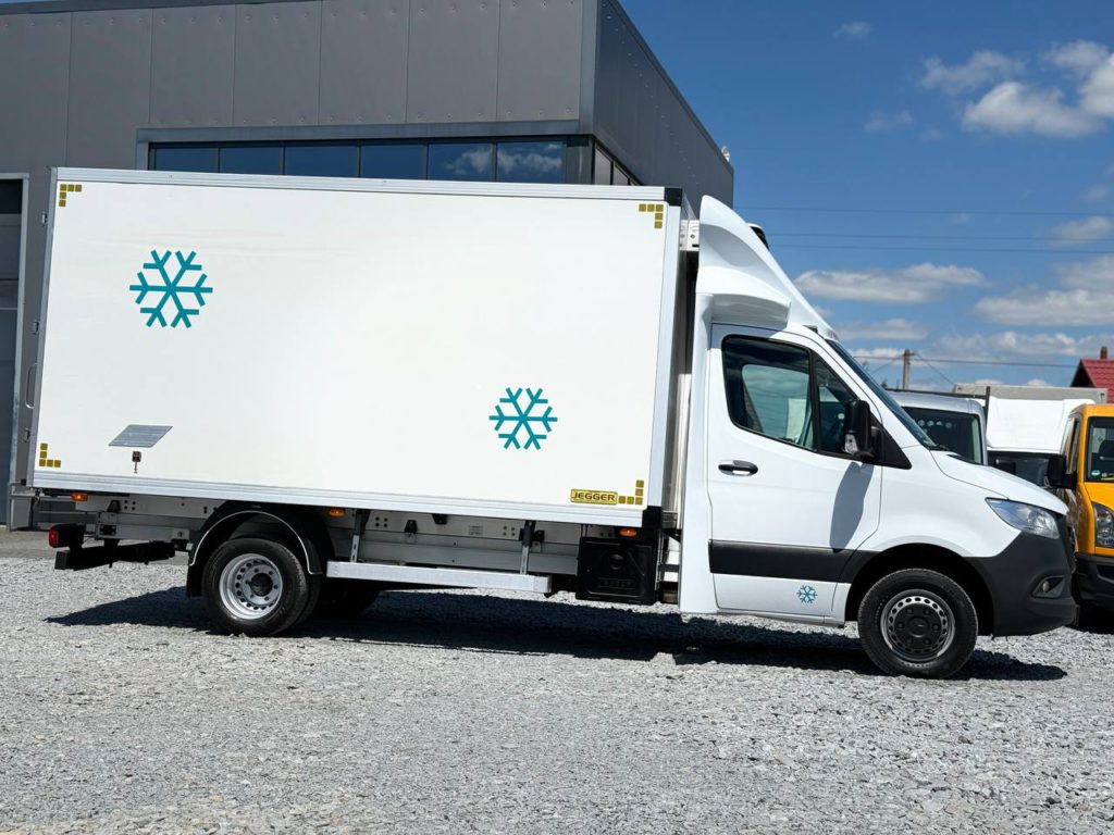 Mercedes-Benz Sprinter 2021