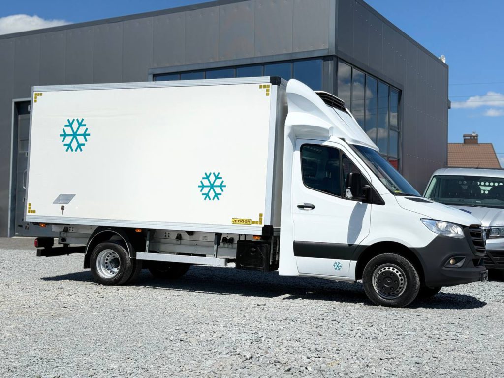 Mercedes-Benz Sprinter 2021