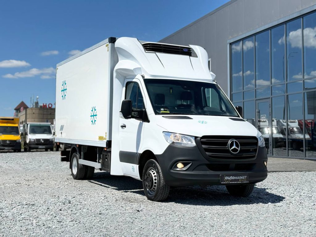 Mercedes-Benz Sprinter 2021