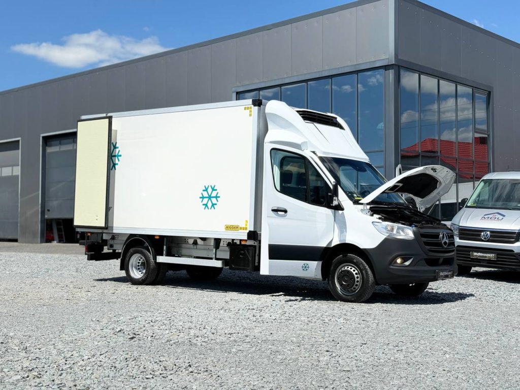 Mercedes-Benz Sprinter 2021