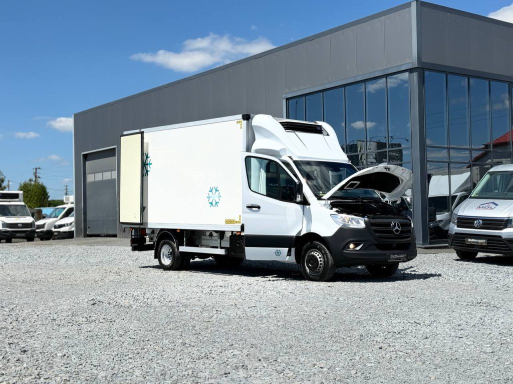 Mercedes-Benz Sprinter 2021