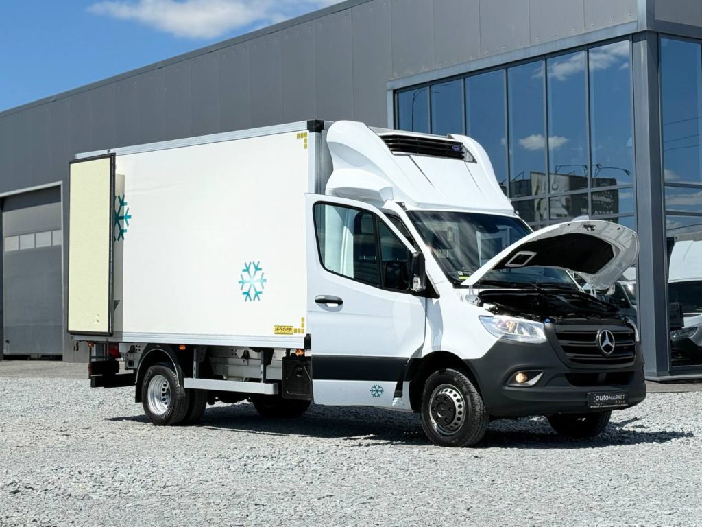 Mercedes-Benz Sprinter 2021