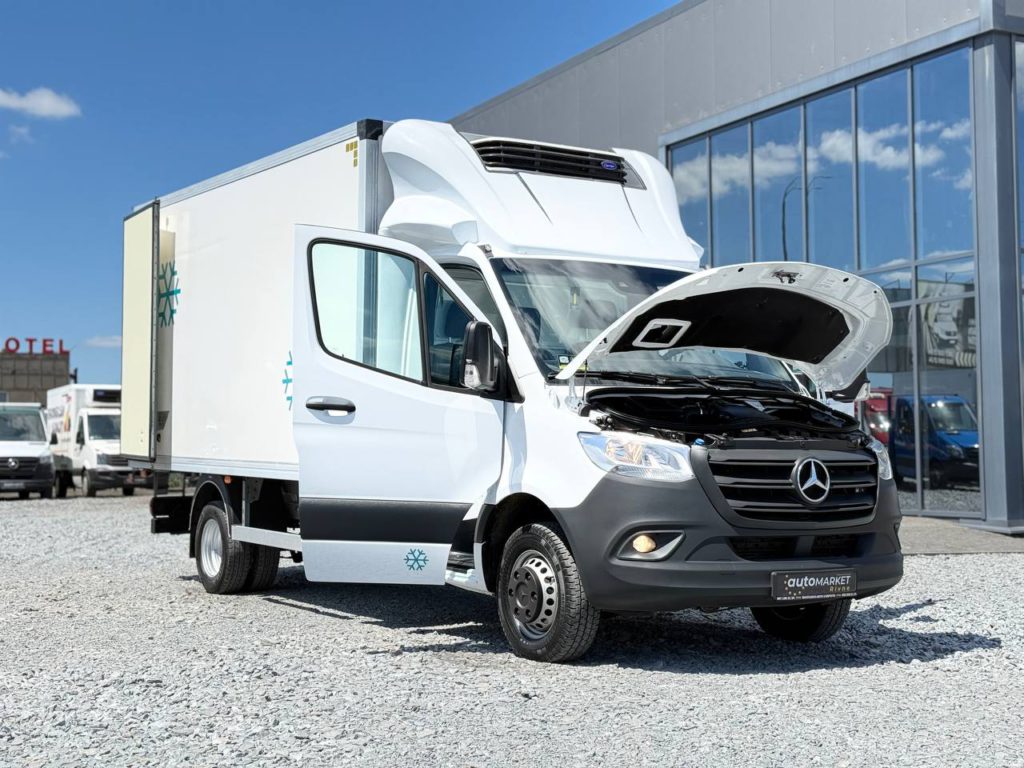 Mercedes-Benz Sprinter 2021