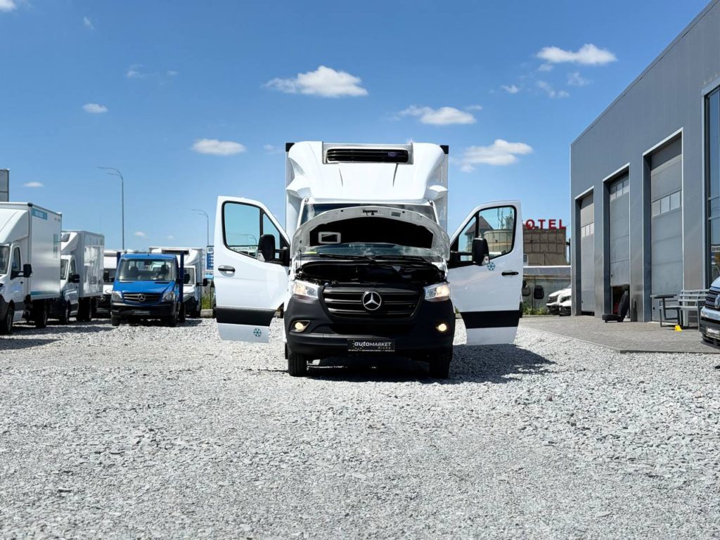 Mercedes-Benz Sprinter 2021