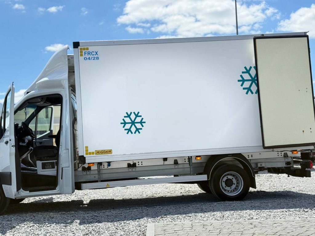 Mercedes-Benz Sprinter 2021