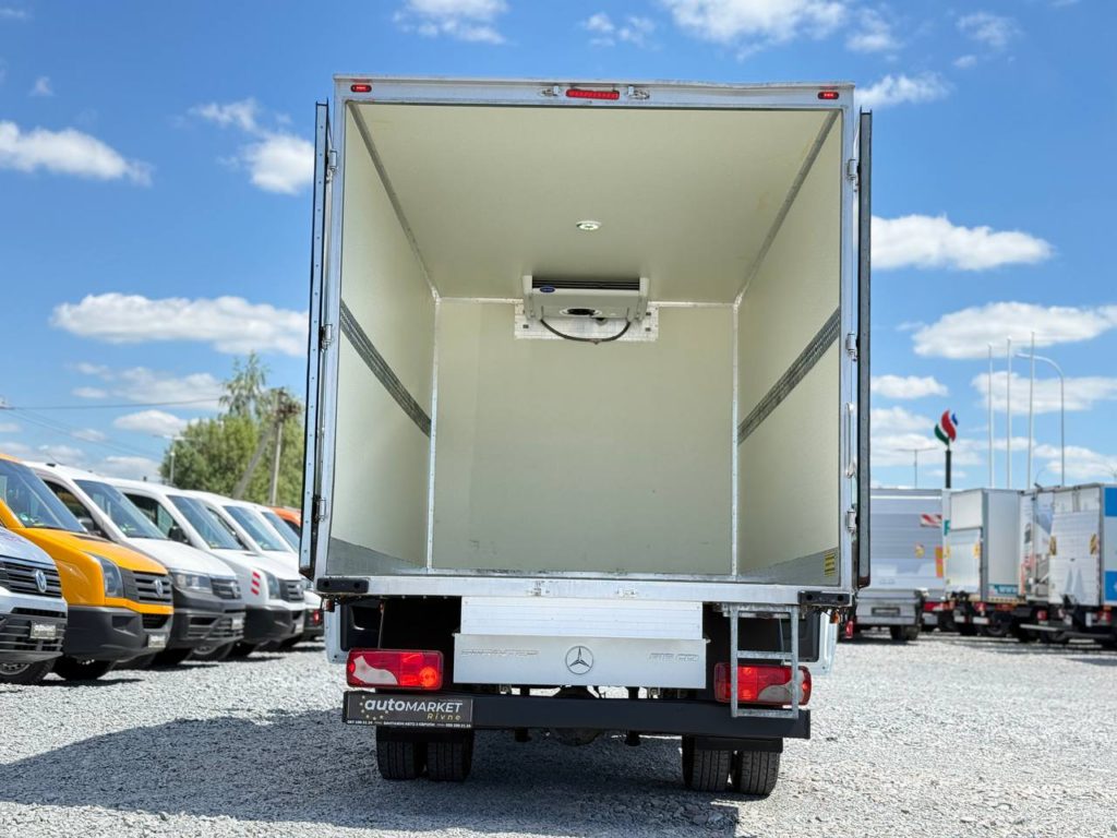 Mercedes-Benz Sprinter 2021