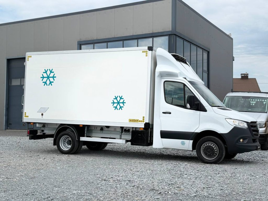 Mercedes-Benz Sprinter 2021