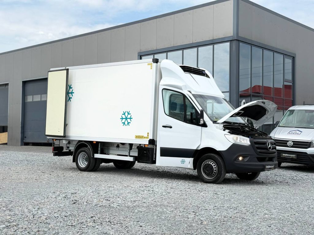 Mercedes-Benz Sprinter 2021