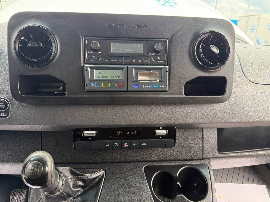 Mercedes-Benz Sprinter 2021