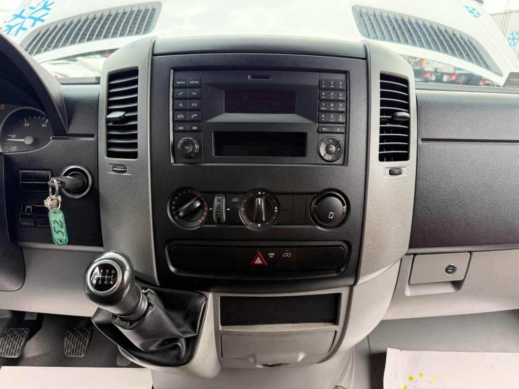 Mercedes-Benz Sprinter 2015