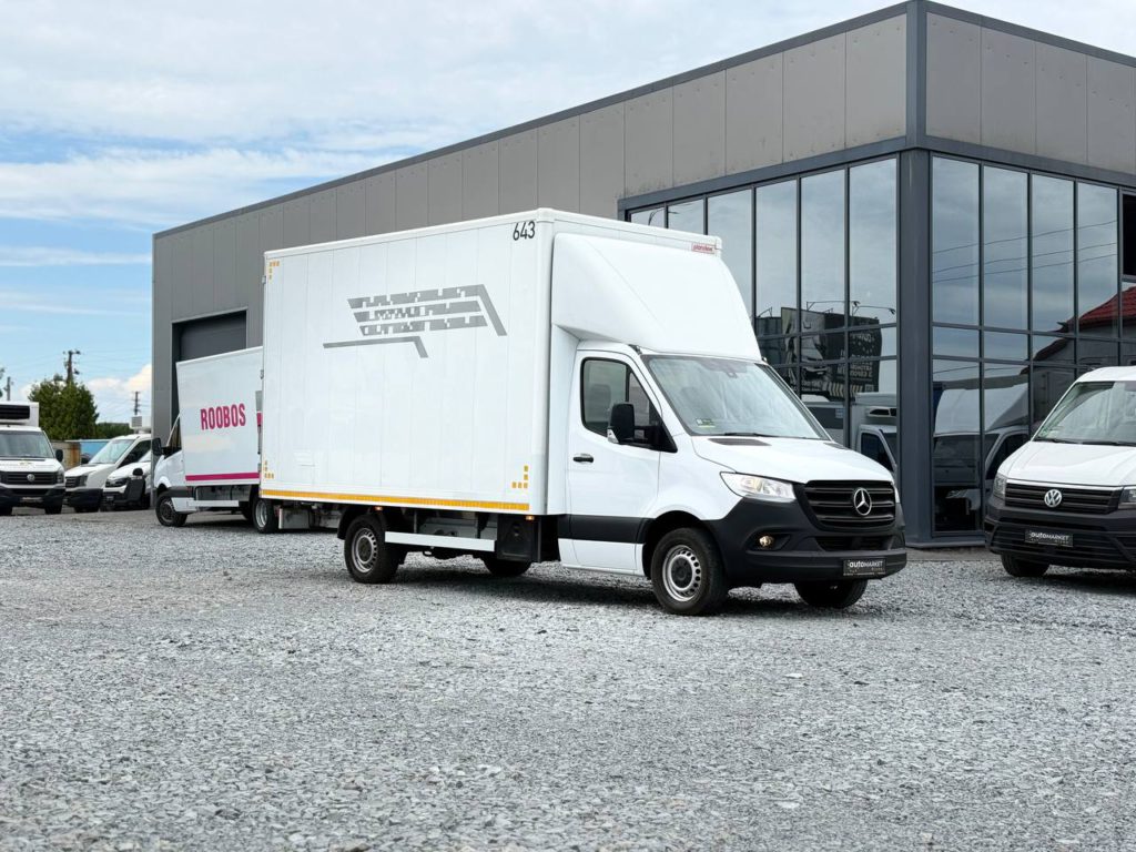 Mercedes-Benz Sprinter 2021