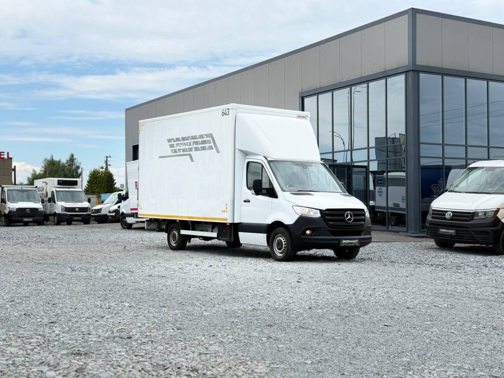 Mercedes-Benz Sprinter 2021
