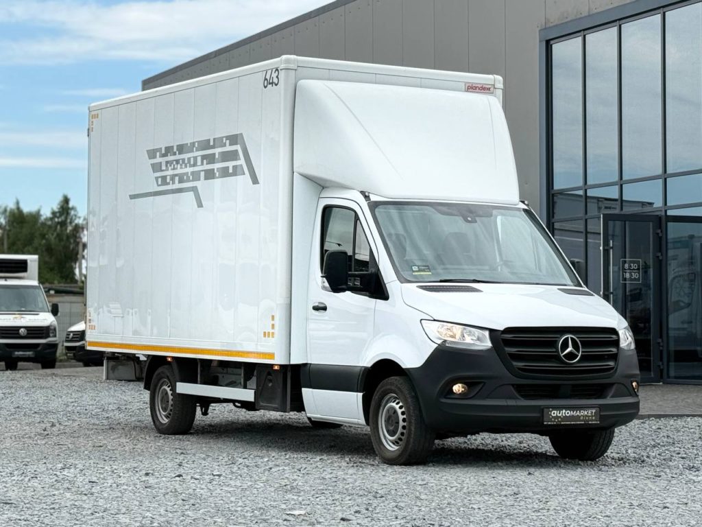 Mercedes-Benz Sprinter 2021