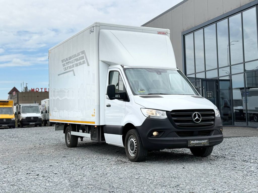 Mercedes-Benz Sprinter 2021