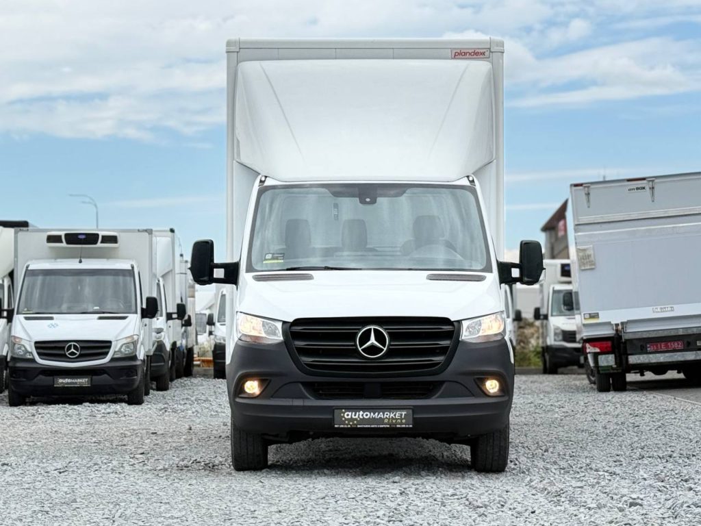Mercedes-Benz Sprinter 2021