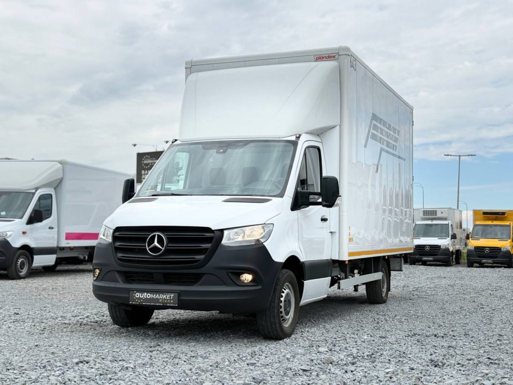 Mercedes-Benz Sprinter 2021