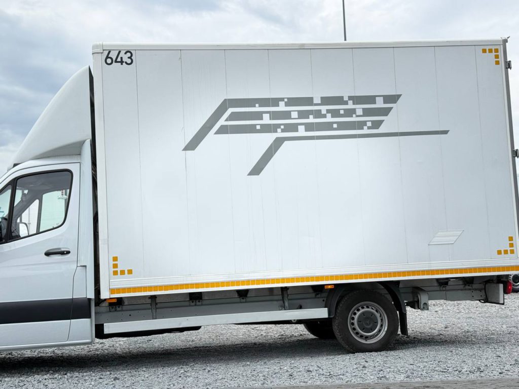 Mercedes-Benz Sprinter 2021