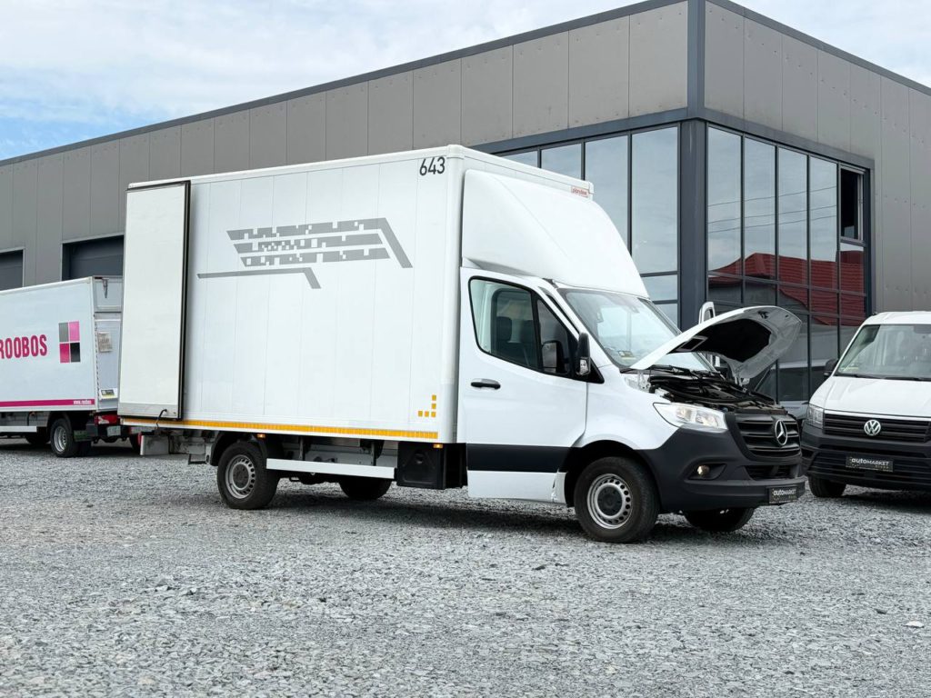 Mercedes-Benz Sprinter 2021