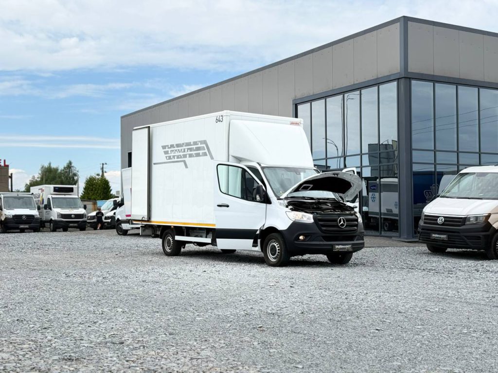 Mercedes-Benz Sprinter 2021