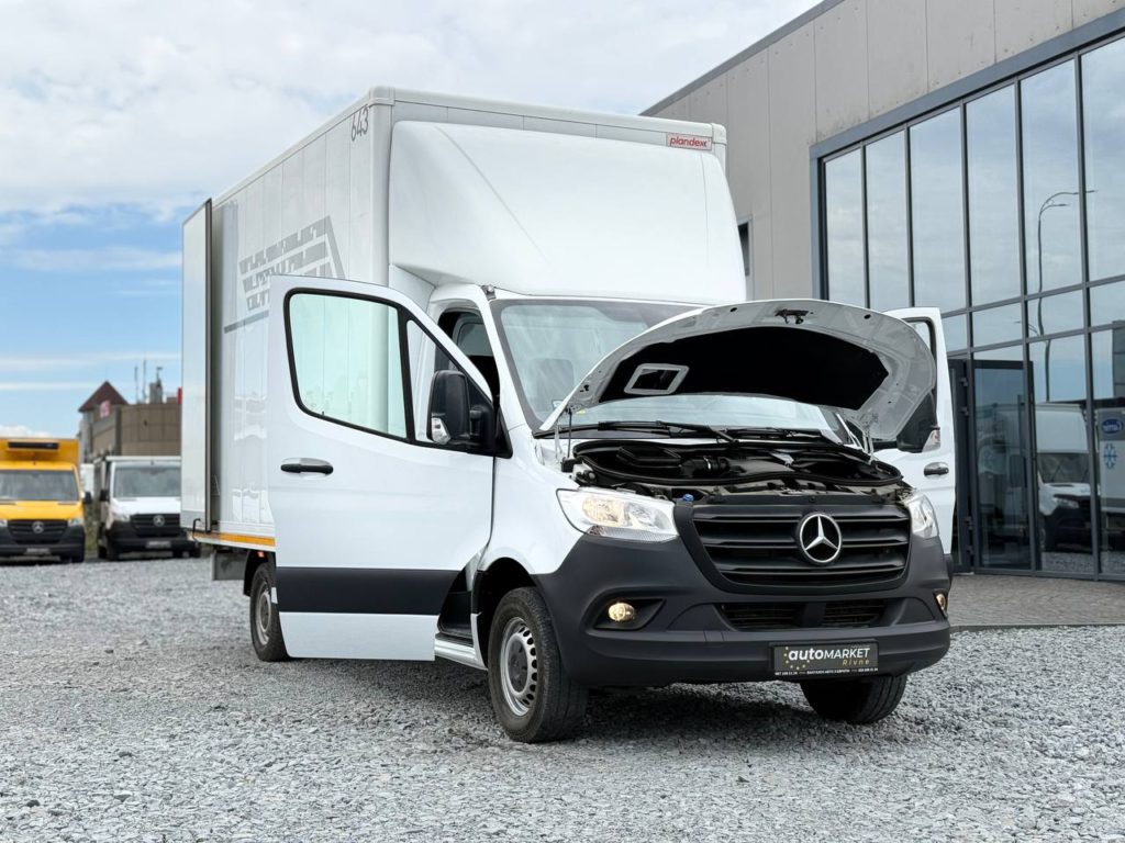 Mercedes-Benz Sprinter 2021