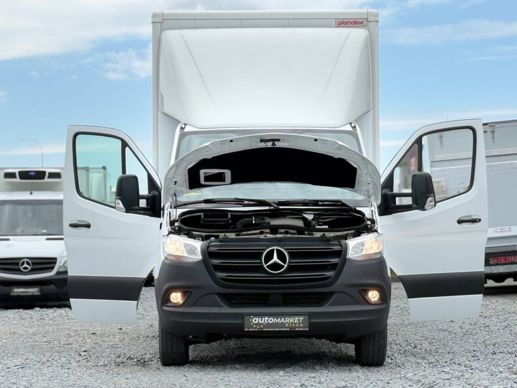 Mercedes-Benz Sprinter 2021