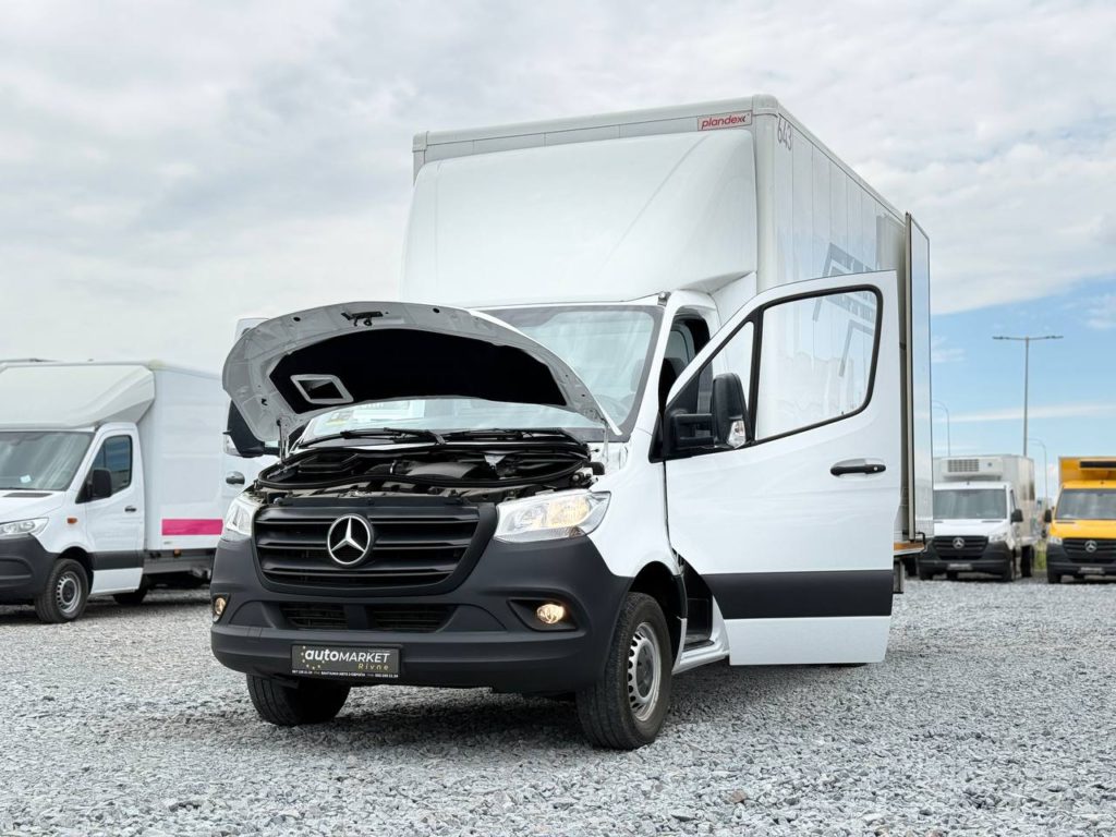 Mercedes-Benz Sprinter 2021