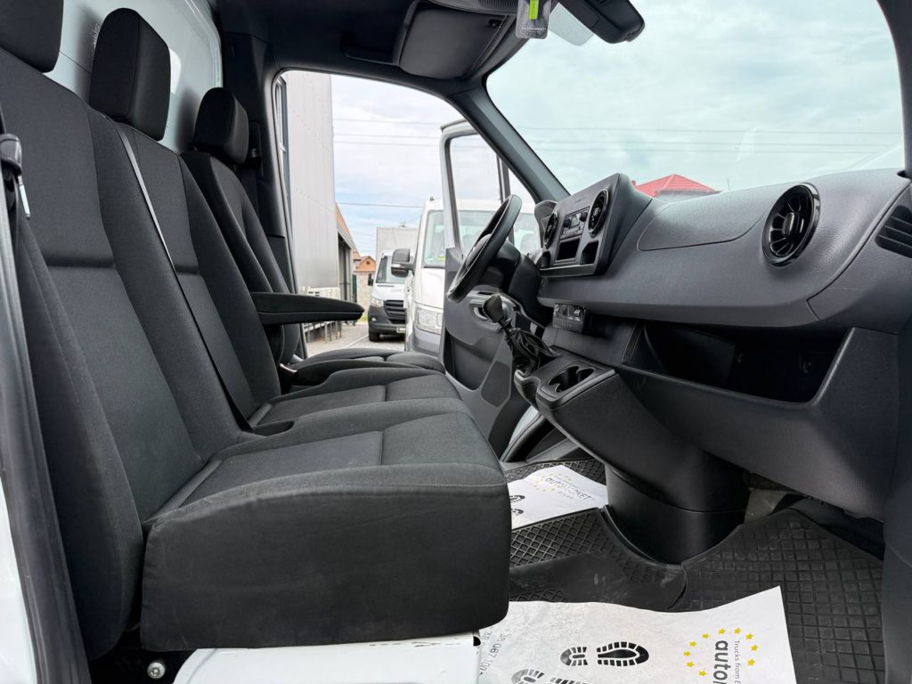 Mercedes-Benz Sprinter 2021