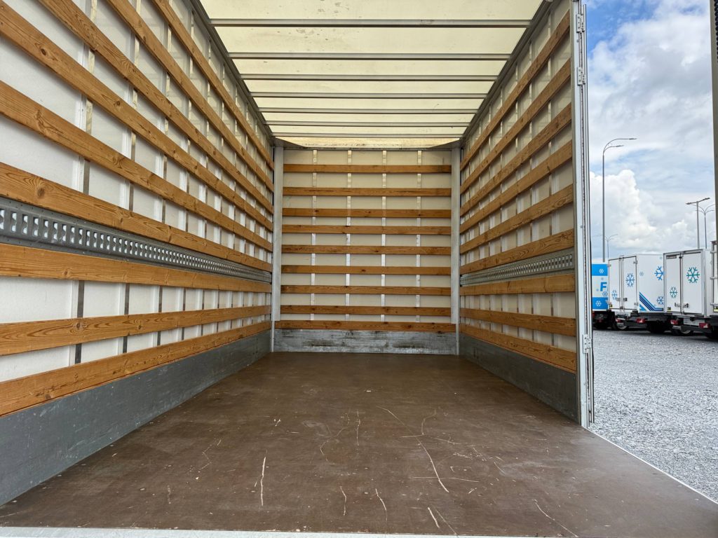 Mercedes-Benz Sprinter 2023